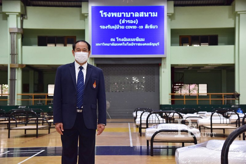 20210426-Governor inspects field hospitals-170.JPG